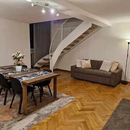 Coronari 45 Apartman *