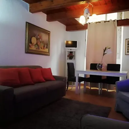 Coronari 45 Apartman Róma